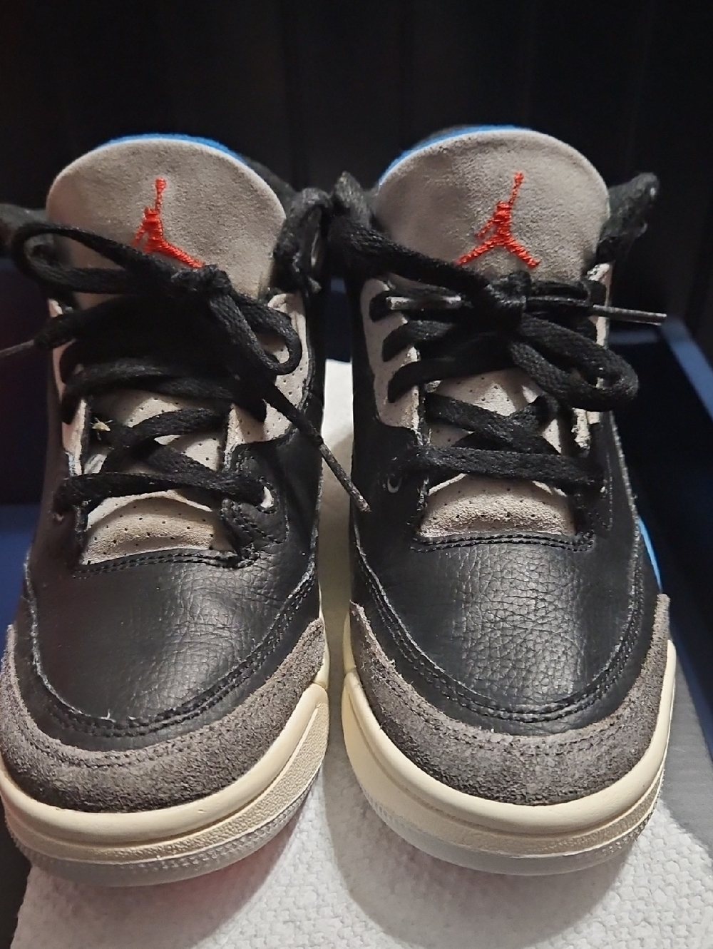 Jordan 3 Retro OG Kids Black, Gray and Red Retro-Style Sneakers